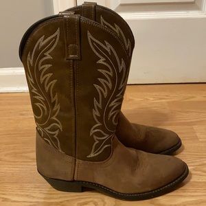 Laredo women’s cowboy boots size 9